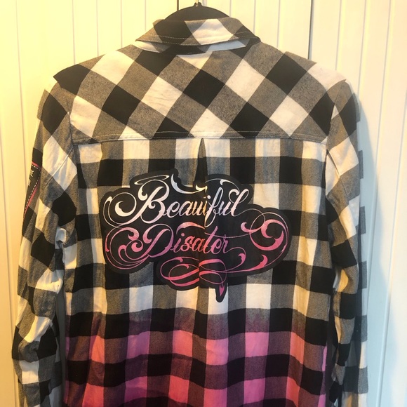 Beautiful Disaster. Size M. - Picture 2 of 7